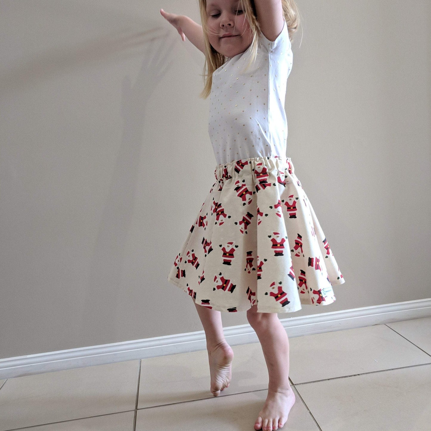 Skirt - Christmas - Elastic Waist, Dancing Santas on Cream Background