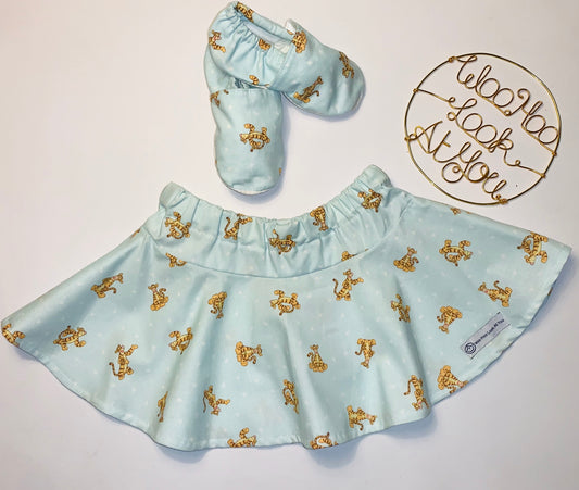 2 Piece Set - Skirt & Slip Ons - Tigers on Light Blue