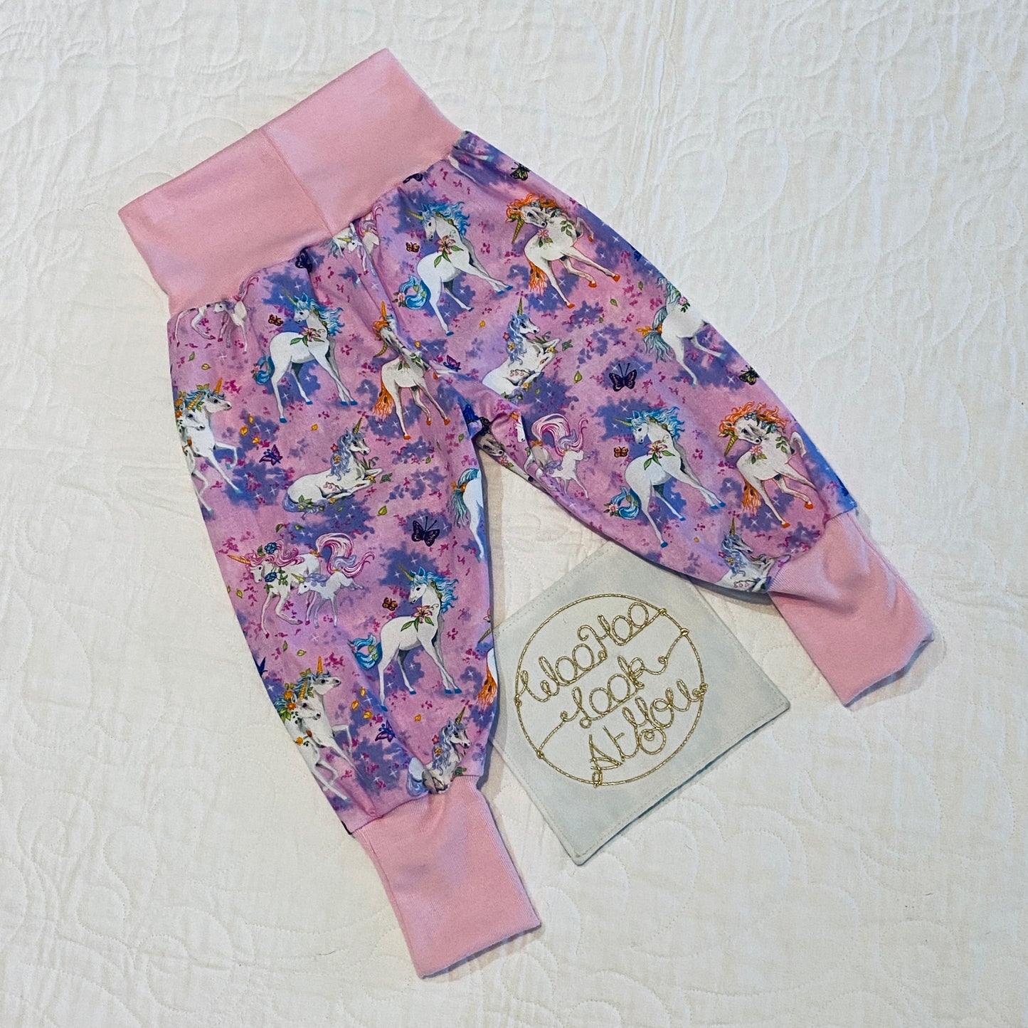 Pants - Harem - Ribbed Waist -  White Unicorns with Pink Bands